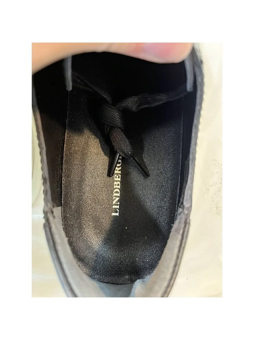 Lindbergh Mens Size 9.5 Black Leather Sneaker Style: 30-92000US